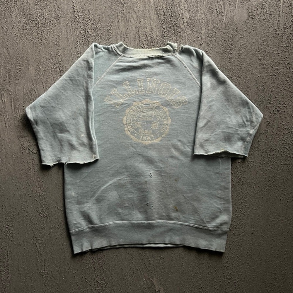 Vintage Illinois University Sweatshirt Medium Blue 1960s Raglan Distressed
